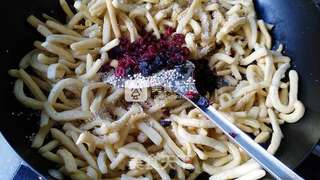 萨琪玛---不能抗拒的香酥美味的做法步骤:9