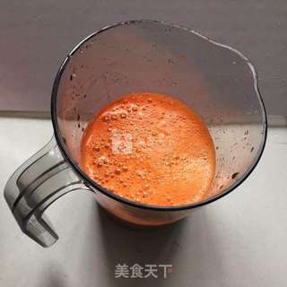 鲜榨胡萝卜苹果原汁的做法步骤:4