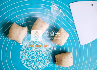 红枣豆渣馒头的做法步骤:9