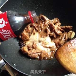 可乐排骨的做法步骤:7