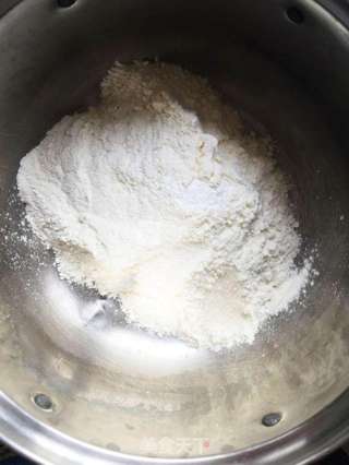 小蘑菇苏打饼干的做法步骤:3