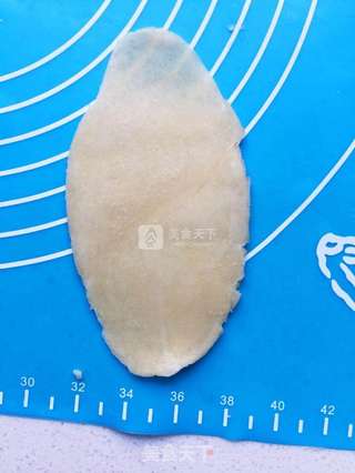 豆沙菊花酥的做法步骤：7