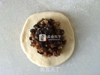 梅干菜饼的做法步骤:7