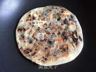 梅干菜饼的做法步骤:10