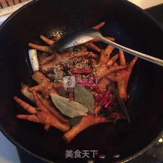 五香鸡爪的做法步骤:9