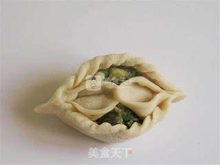 鸳鸯蒸饺的做法步骤:11