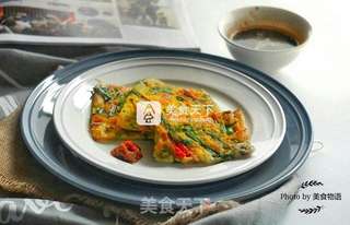 韩式香松虾仁煎饼的做法步骤:13