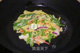 韩式香松虾仁煎饼的做法步骤:10
