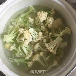 干锅花菜的做法步骤:3