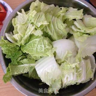 西红柿肉丝白菜的做法步骤：2