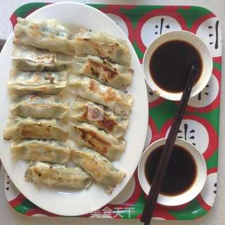 煎饺，锅贴（仿四海游龙）的做法步骤：3