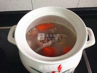 海参猪尾巴养生汤的做法步骤:8