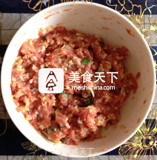 手工锅贴的做法步骤：3