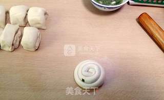 秘制葱油饼的做法步骤:6
