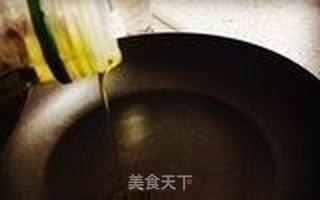 台湾小吃-月亮虾饼的做法步骤:3