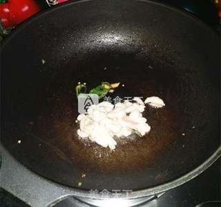 鸭脯炒青椒的做法步骤:6