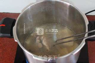 木棉花山药汤的做法步骤:7