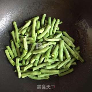 肉末干煸四季豆的做法步骤：3