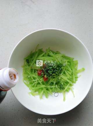 葱油莴笋丝的做法步骤:10