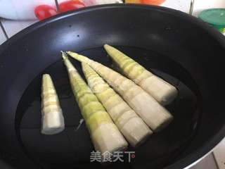 油焖春笋的做法步骤:3
