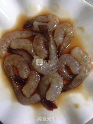 黄金脆皮虾的做法步骤:6