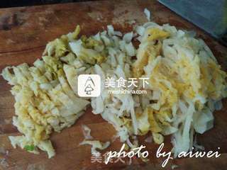 酸菜炖排骨的做法步骤:7