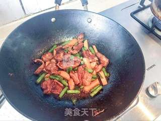 脆骨豆角饭的做法步骤:7