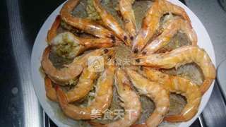 蒜蓉粉丝蒸大虾的做法步骤：12