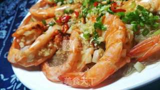 蒜蓉粉丝蒸大虾的做法步骤:15