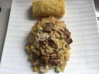 咖喱牛肉蛋包饭的做法步骤:9