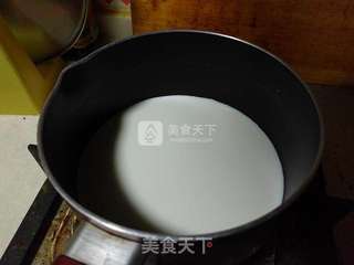 【草莓夏洛特蛋糕】的做法步骤:15