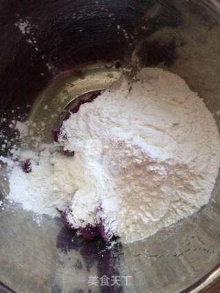 紫薯香蕉馅儿饼的做法步骤:2