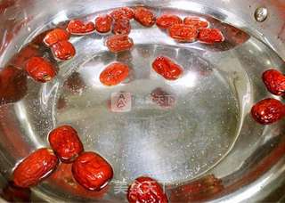 桂圆红枣鸡蛋的做法步骤：7