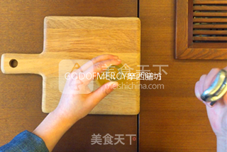 秒杀味蕾的懒人厨房秘籍:奥尔良版朗姆酒烤翅的做法步骤:4