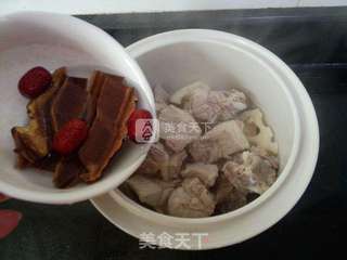 灵芝莲藕排骨盅的做法步骤:6