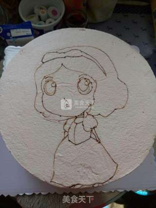 白雪公主生日蛋糕的做法步骤:11