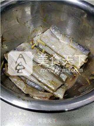 香炸带鱼的做法步骤:7
