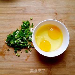 蛋炒饭的做法步骤:2