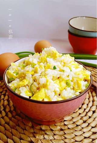 蛋炒饭的做法步骤:7