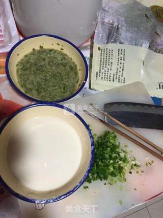 香椿蛋饼的做法步骤：3