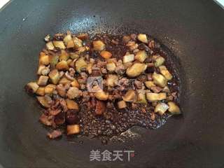 香菇酱油炒饭的做法步骤:5