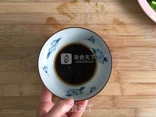 香菇酱油炒饭的做法步骤:3