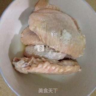#ACA烘焙明星大赛#蜂蜜香辣鸡翅的做法步骤:4