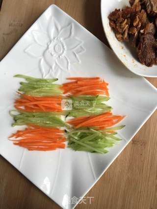 麻辣牛腱的做法步骤:11