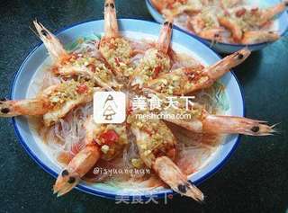剁椒蒜蓉蒸对虾的做法步骤:9
