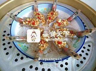 剁椒蒜蓉蒸对虾的做法步骤:8