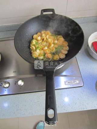 蒜苔滑虾仁的做法步骤:10