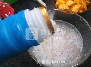 芒果椰汁西米露的做法步骤:7