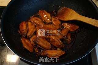 冰糖啤酒鸡翅的做法步骤：11