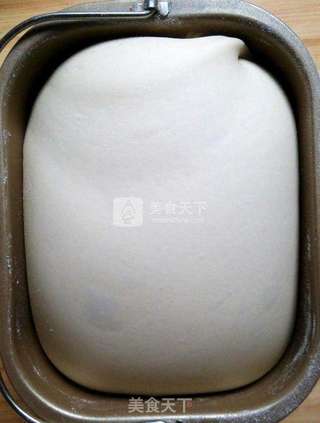 #ACA烘焙明星大赛#五仁馅鳄鱼面包的做法步骤：2